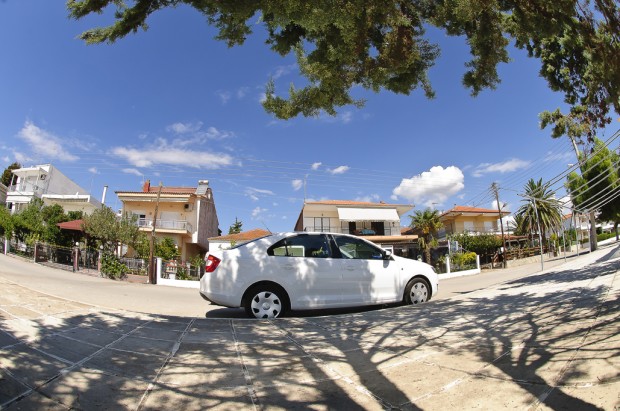 עצירת קפה בחוף הנחמד nikiti beach